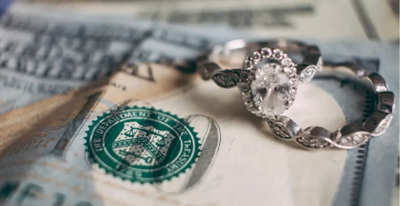 Managing Your Engagement Ring Financing
